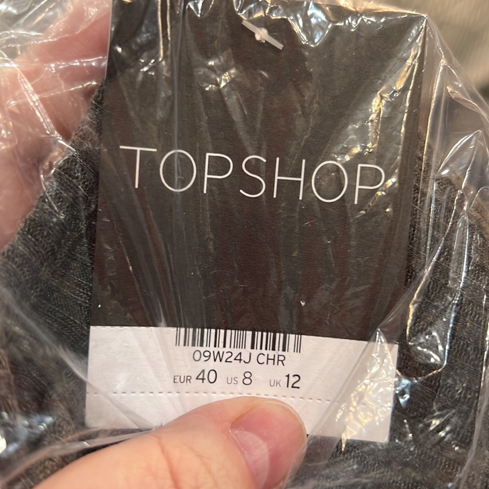 TOPSHOP RIBBED RIB CROP TOP TEE NWT SIZES 2 4 6 8 AVAILABLE BRAND NEW - Picture 12 of 12